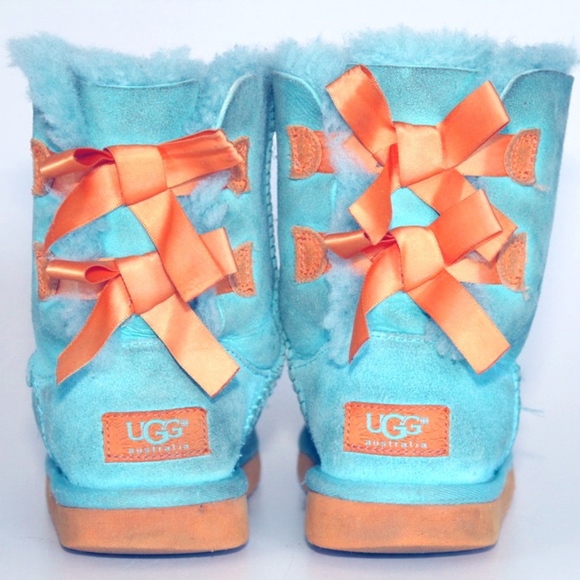 baby blue uggs with bows baby blue uggs with bows